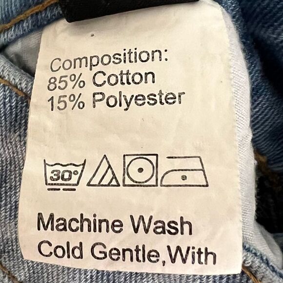 🚨4/$25 SHEIN Destroyed Baggy Jeans Size Medium - Picture 4 of 4